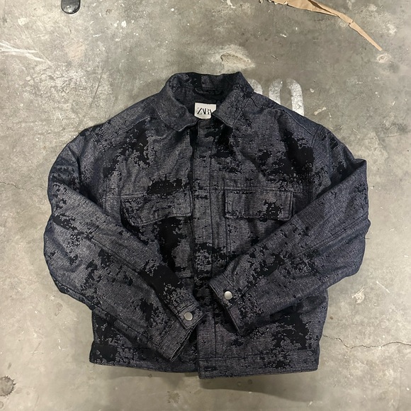 Zara Charcoal and Slate Textured Jacket 2024 - Picture 1 of 7